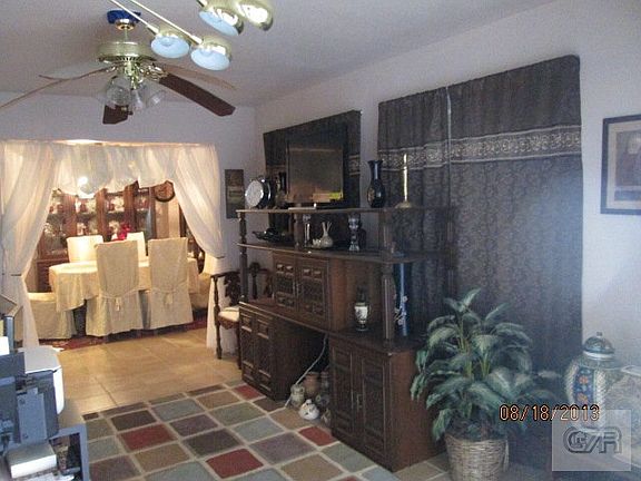 4th image of 3219 59th St