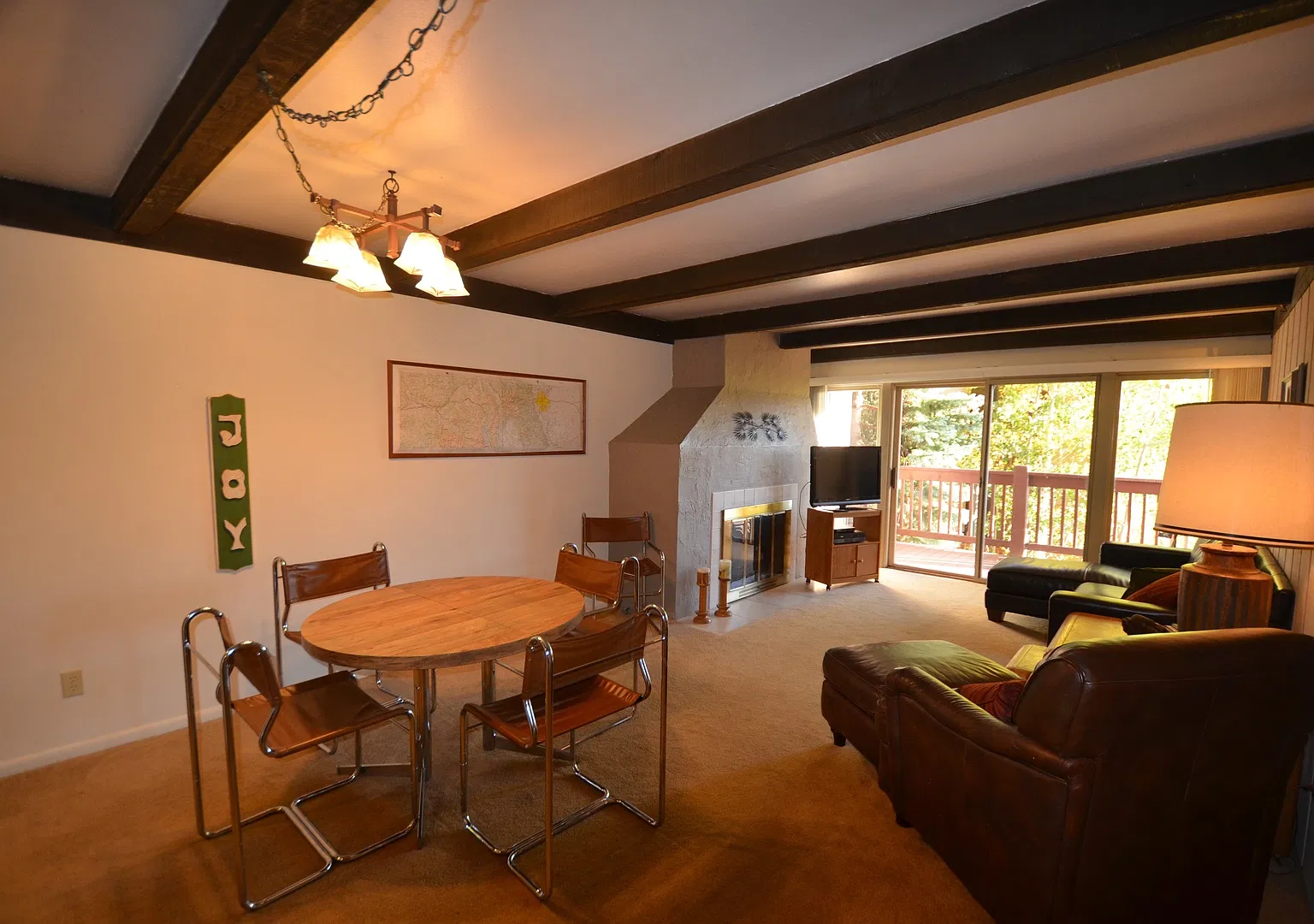 Lease This Now Through The End Of June! Fully Furnished, On Bus Route! Remodeled Kitchen And Bath... — Photo 2