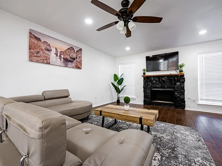6001 Reims Rd #1411 — Photo 3