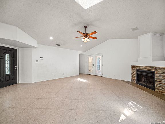 5th image of 5519 Echo Vista Dr