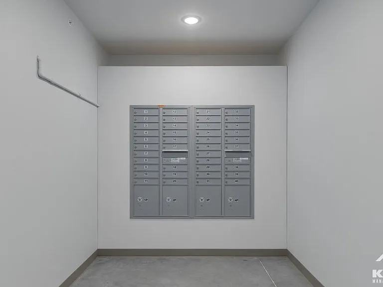 Indian Point Apartments — Photo 3