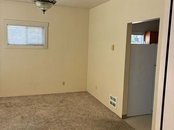 4th image of 890 Central Ave #2