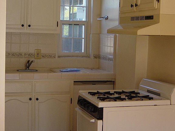 5th image of 635 N Benton Way APT 2