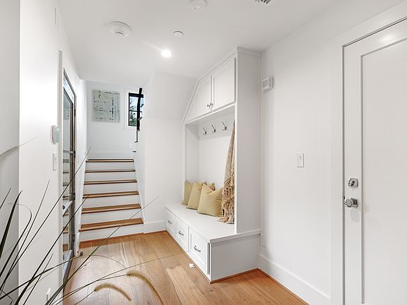 Photos of Unit 8, but same layout as Unit 1.