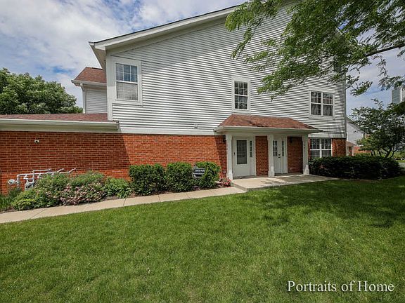 2nd image of 1642 Mansfield Ct