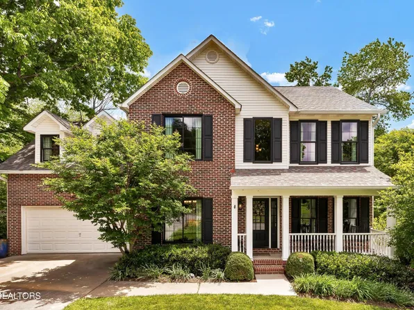 714 Cambridge Crest Ln, Knoxville, TN 37919