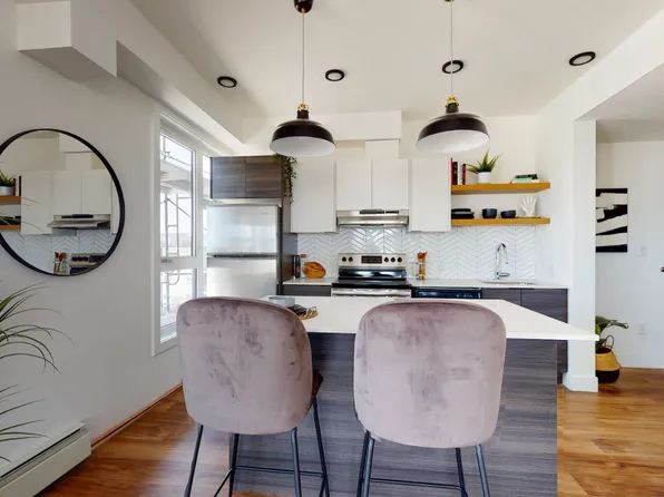 @81 on Whyte Residential, 8015 102nd St NW, Edmonton, AB T6E 4A2
