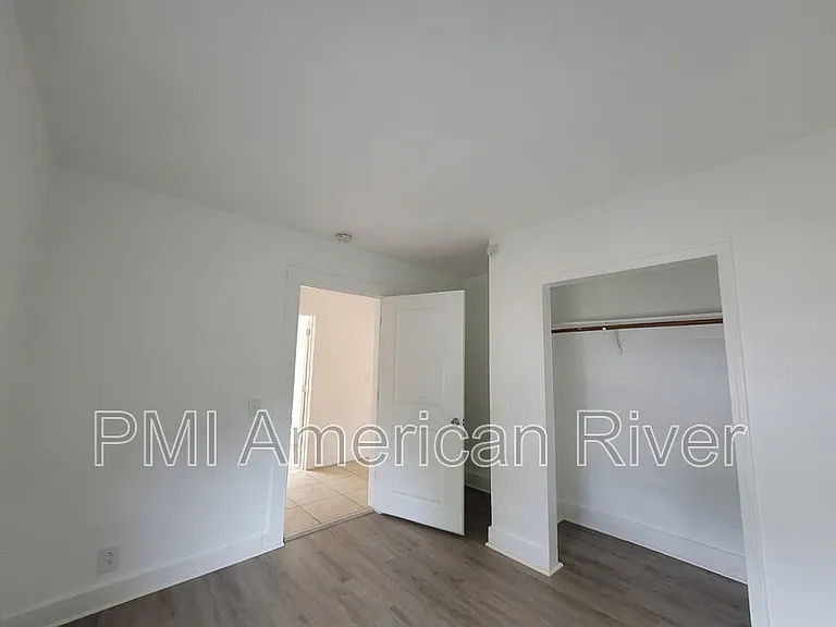 3116 40th St #B — Photo 7