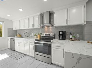 5371 San Simeon Pl, Castro Valley, CA 94552