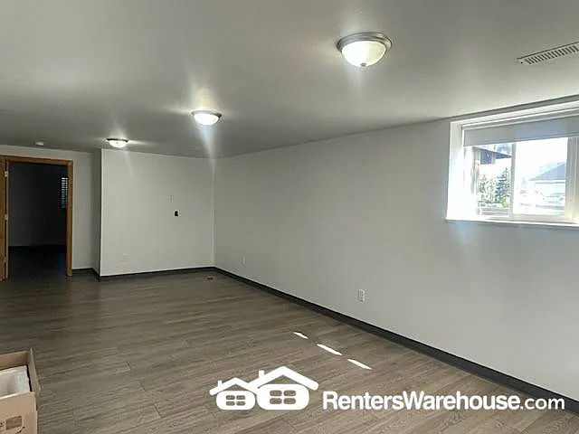 753 Washington St — Photo 10