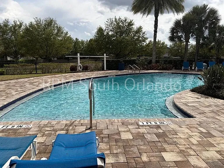 1070 Grand Hilltop Dr — Photo 18