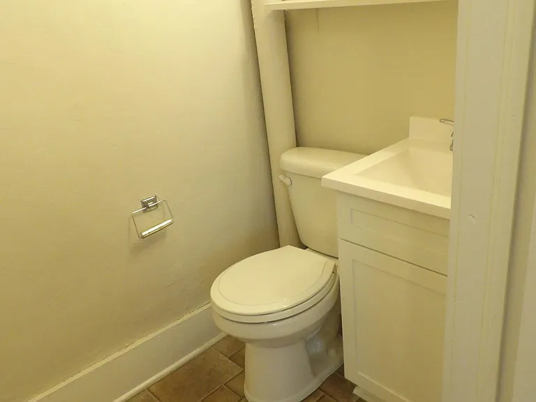 632 Hill Ave #1 — Photo 5