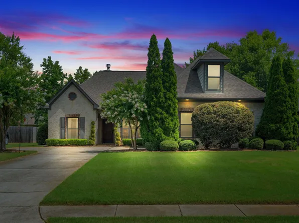 660 Barkley Cir, Alabaster, AL 35007