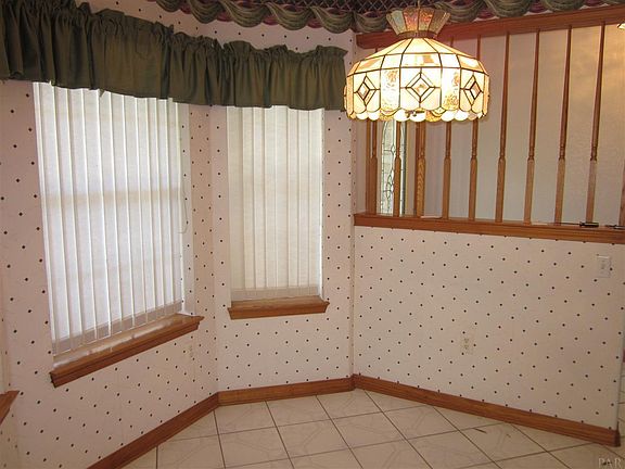 4th image of 1451 Chalet Pl