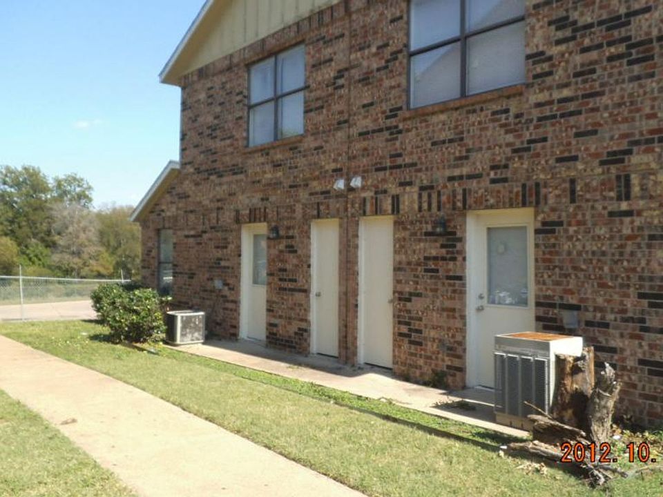 1st image of 2045 W Walnut St Unit A
