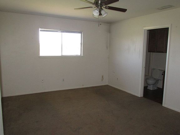4th image of 5735 Crestmore Dr