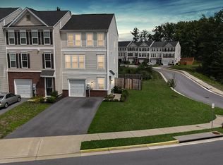 121 Sequoia Dr, Winchester, VA 22602