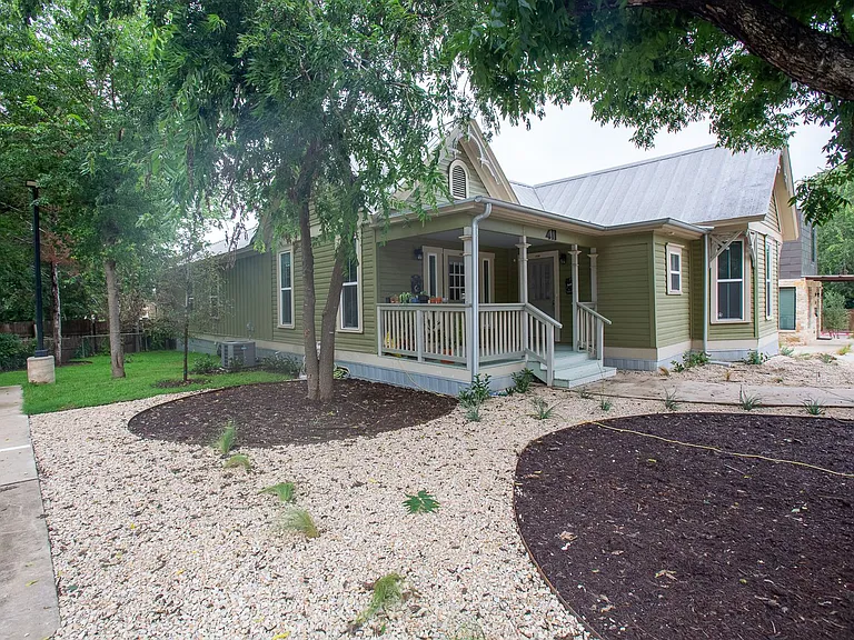 Modern Luxury in San Marcos' Premier Courtyard Community Now Leasing! — Photo 27