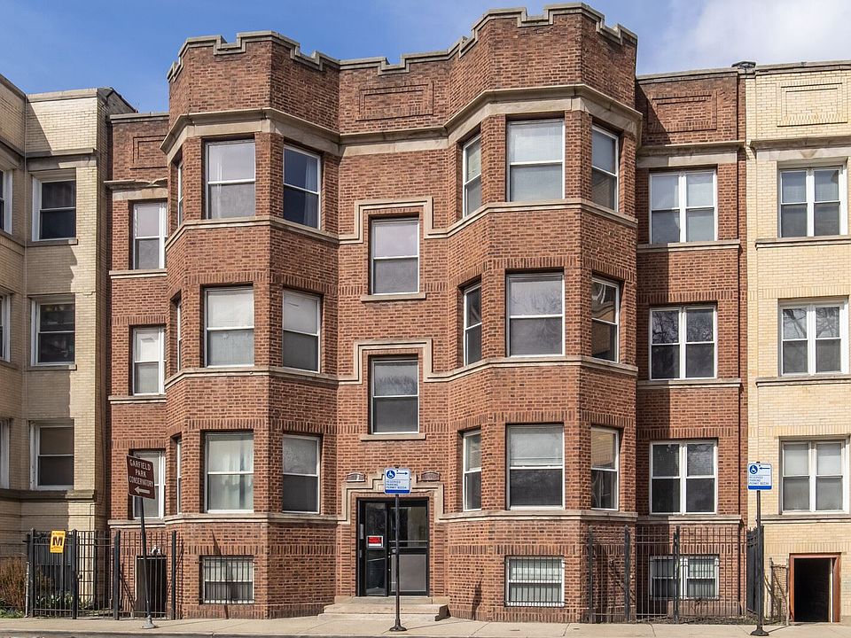 1st image of 110 N Hamlin Ave #1N