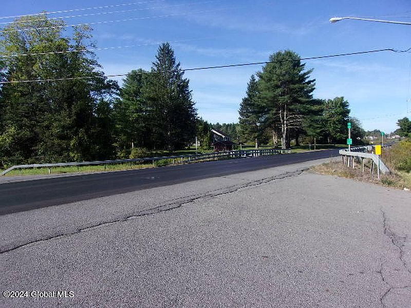 3rd image of 798 State Highway 29