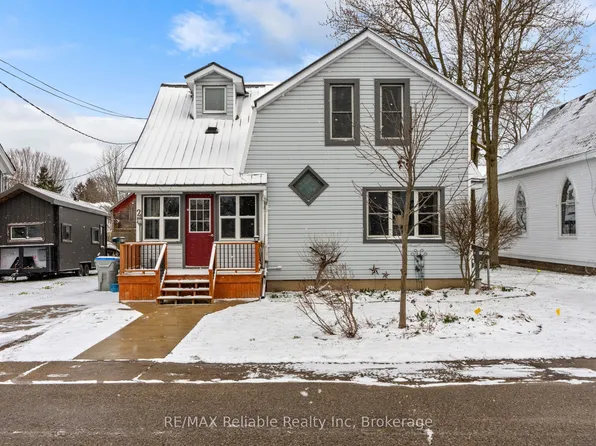 25 Jarvis St N, Huron East, ON N0K 1W0