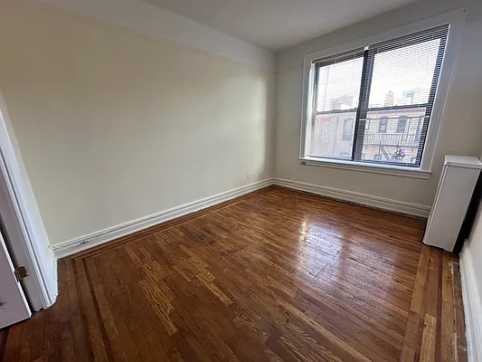 Rented by Bouklis Group | media 2