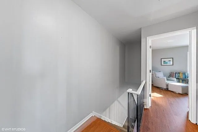 839 N Center St — Photo 4