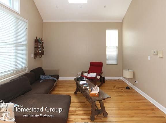5th image of 1220 N Wood St APT 3N