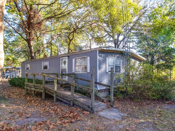 9670 NW 38th Ter, Branford, FL 32008