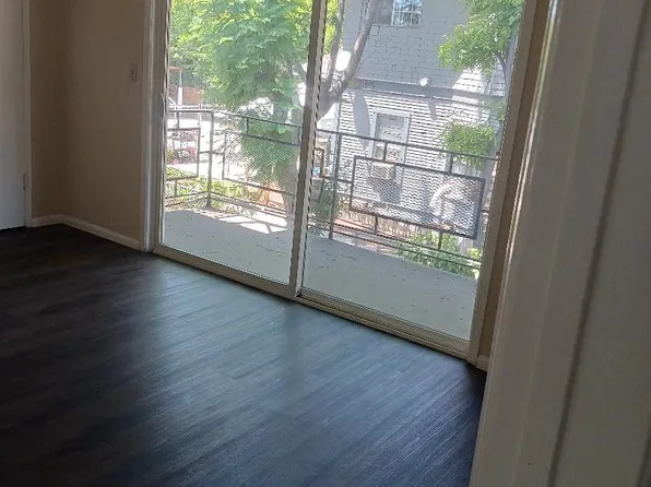 411 N Summit Ave APT 15, Pasadena, CA 91103