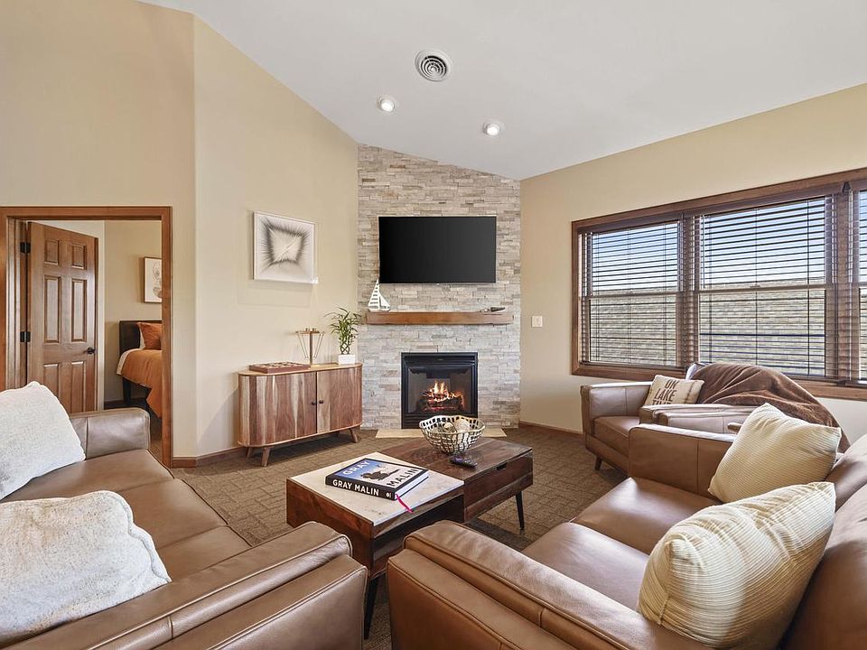 1st image of 514A S Pier DRIVE #1