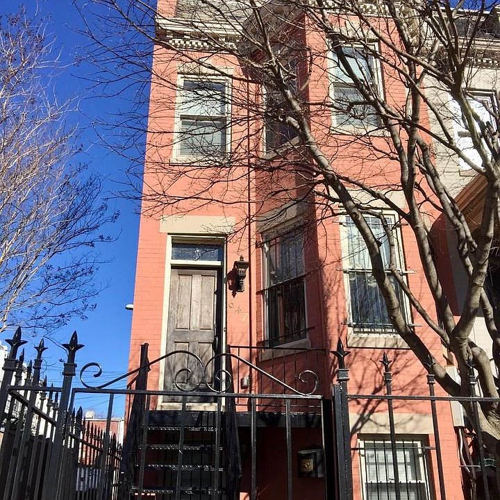 Exquisite End Unit Victorian