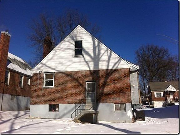 2nd image of 4103 Vinedale Ave
