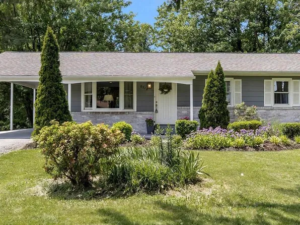 8914 Gloria Ave, Middletown, MD 21769