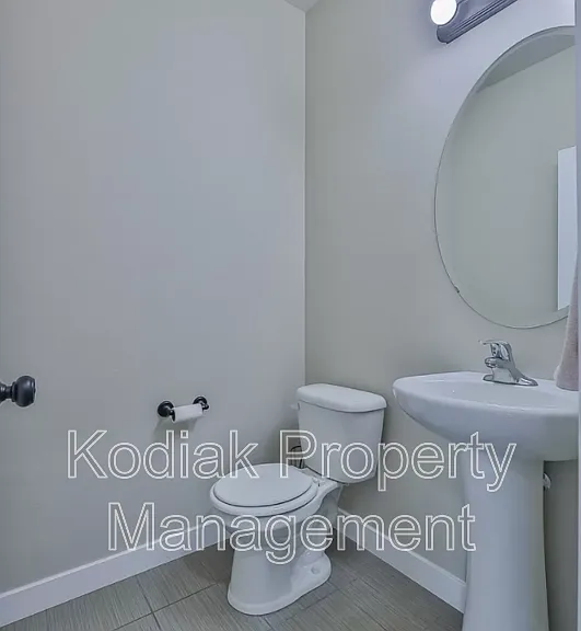 1463 S Kentucky Derby Way — Photo 17