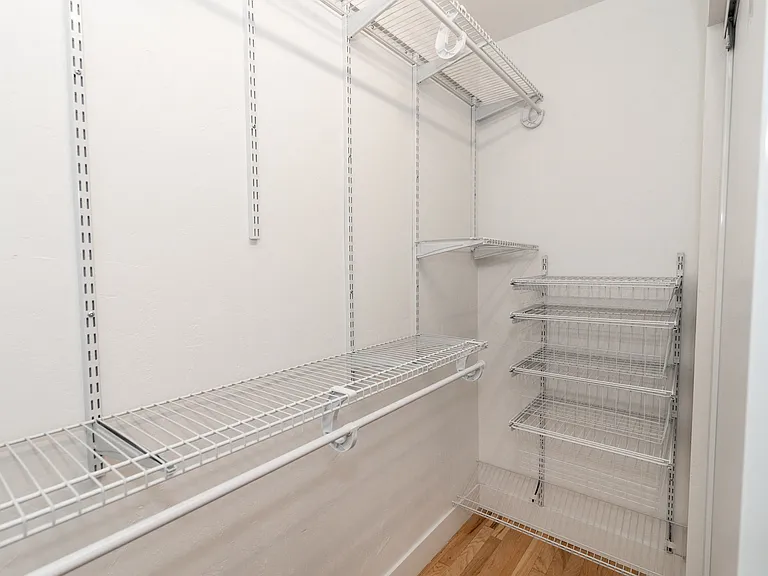 777 N Corona St — Photo 46