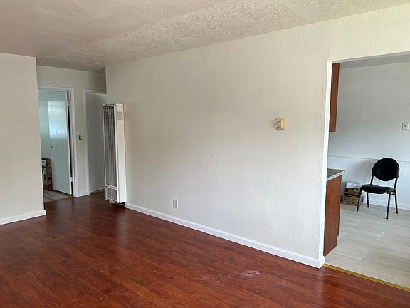 3rd image of 1172 Shirley Dr
