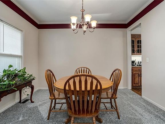 3rd image of 5501 Mullen Rd