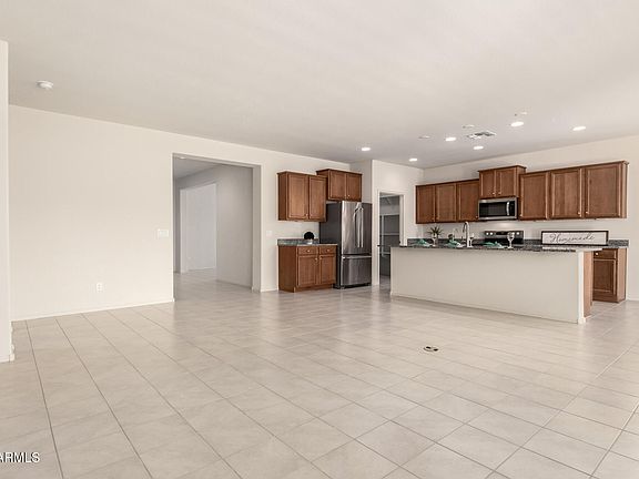 3rd image of 26535 W PONDEROSA Lane
