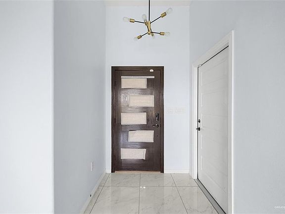 2nd image of 2307 San Charbel St