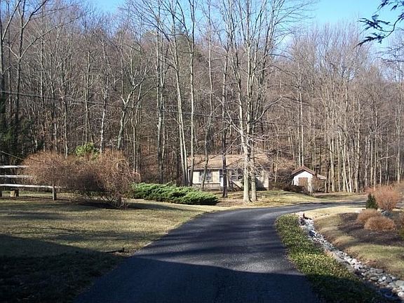 2nd image of 79 Keena Ln