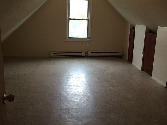 3rd floor bedroom
