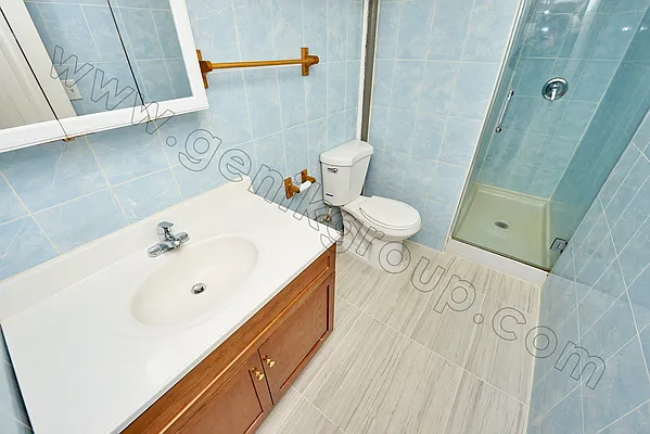 Rented by Genik Group Corp | media 51