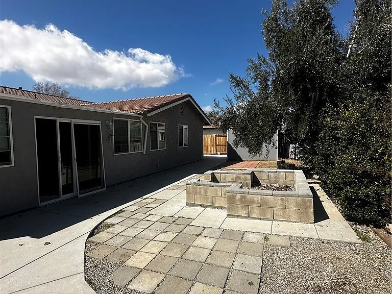 43770 Santa Rosa Cir — Photo 30