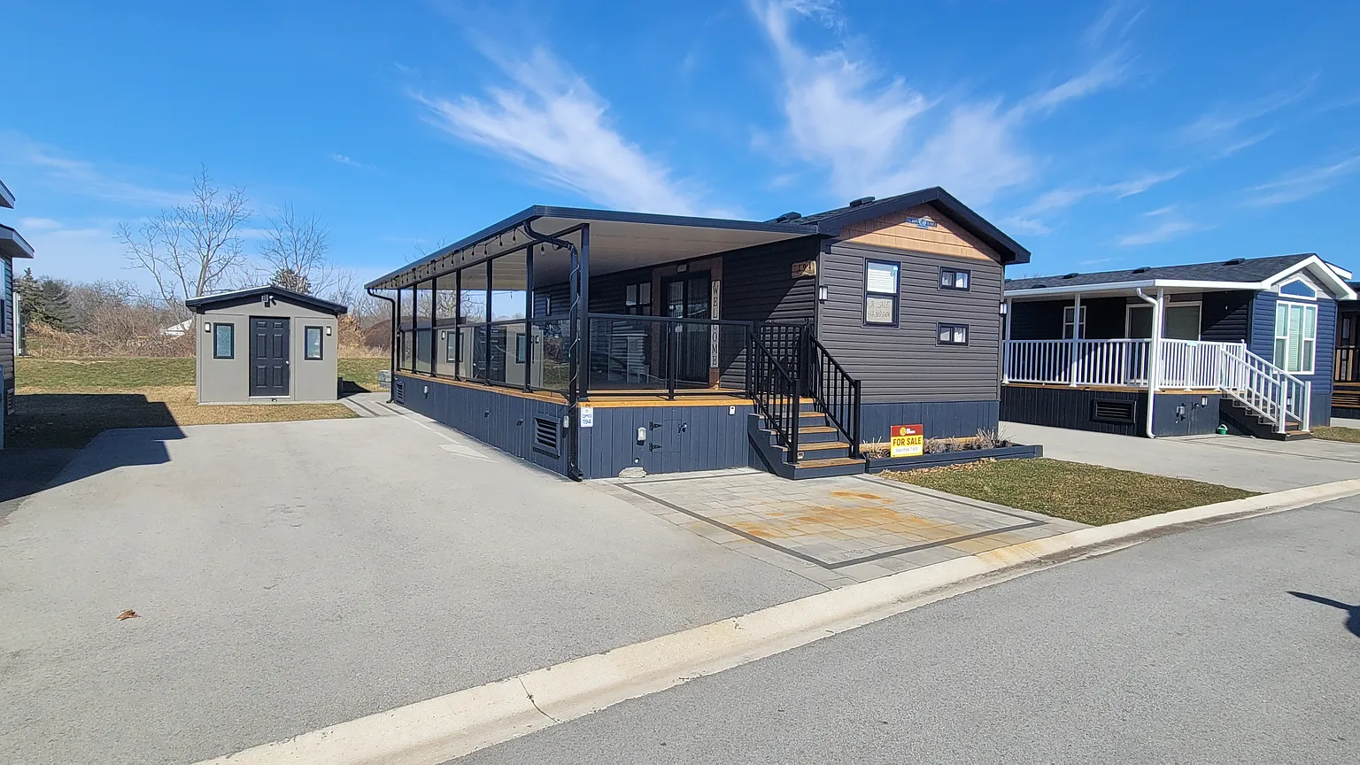 490 Empire Rd #Qmd194 photo 1