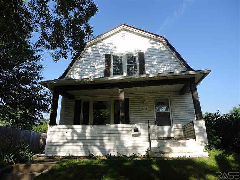 1st image of 1319-1323 N Dakota Ave