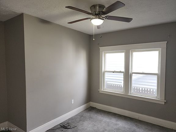 5th image of 1623 Hopkins Ave