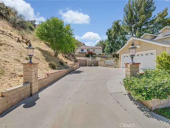 3rd image of 28480 Avion Cir