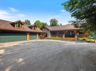 29534 Bayview Dr, Bovey, MN 55709