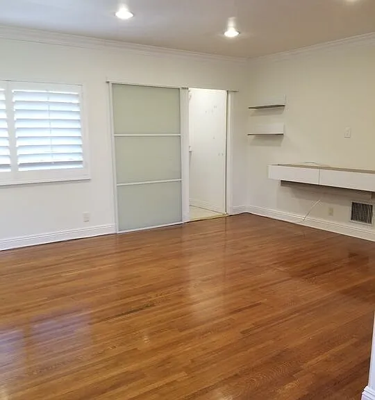 1745 Midvale Ave — Photo 19